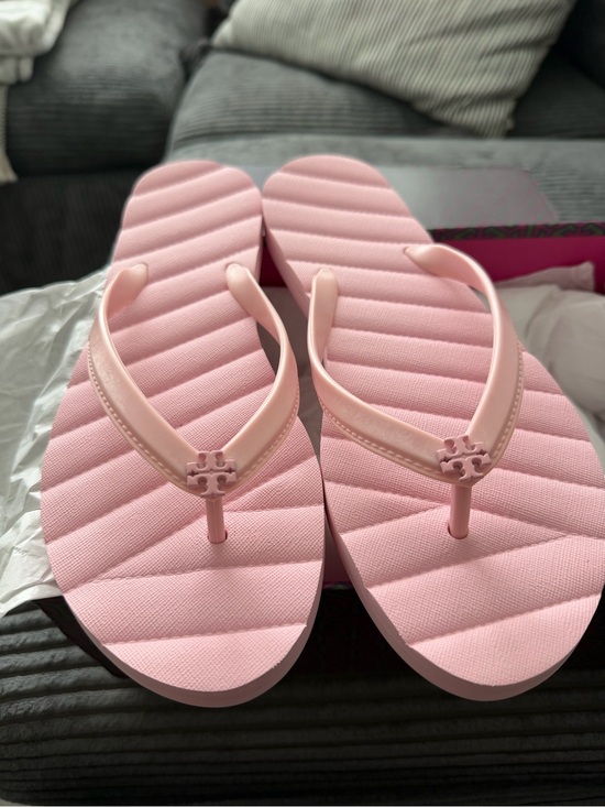 Tory Burch Shoes - Tory Burch Women's Kira Flip-Flops Size 9